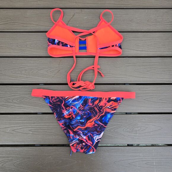 TYR Women's Durafast Penello Tieback Red/multi Workout Bikini Sz S NEW No Tag - Picture 2 of 4